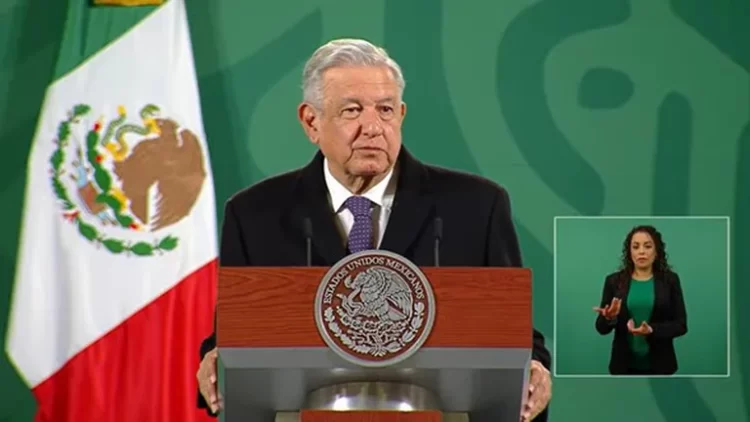 Envía AMLO sus condolencias a víctimas del choque del Metro