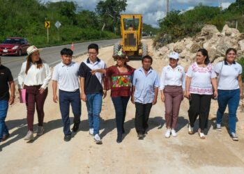 Supervisa Mara Lezama construcción de ciclopista prometida en Chunhuhub