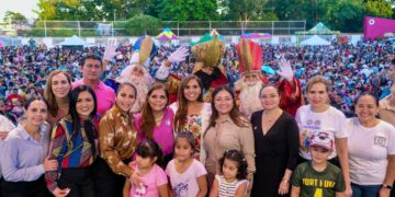 Mara Lezama celebra Día de Reyes con miles de niñas y niños de Chetumal