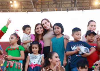 Se suma Atenea Gómez a celebración de Reyes Magos organizada por Mara Lezama