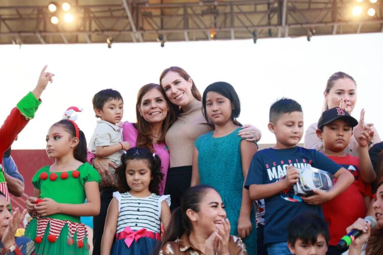 Se suma Atenea Gómez a celebración de Reyes Magos organizada por Mara Lezama