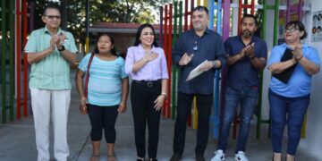 Blanca Merari recibe de Fundación El Cid obras de mejoramiento en jardín de niños de Puerto Morelos