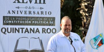 Conmemoran 48 aniversario de promulgación de la Constitución Política de Quintana Roo en Puerto Morelos