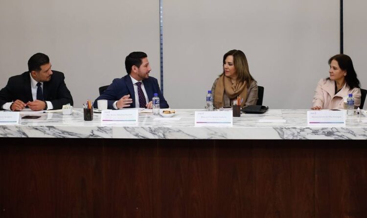 Impulsan Renán Sánchez y Blanca Ibarra Cadena transparencia y combate a la corrupción