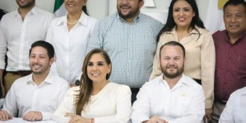 Blanca Merar asiste a presentación del Plan Estatal de Desarrollo 2023-2027