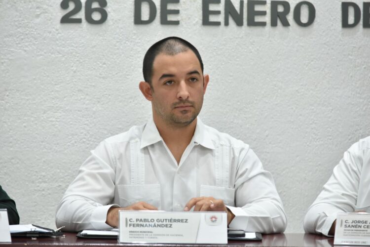 Se presentó denuncia ante FGE por bloqueos de taxistas en Cancún: Pablo Gutiérrez