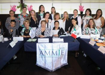 Blanca Merari reafirma compromiso de impulsar a mujeres empresarias