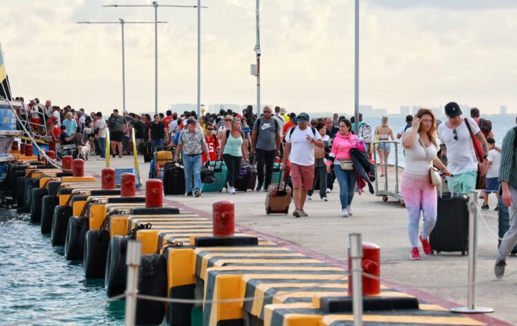 Intensifica Atenea Gómez trabajo de promoción turística para Isla Mujeres