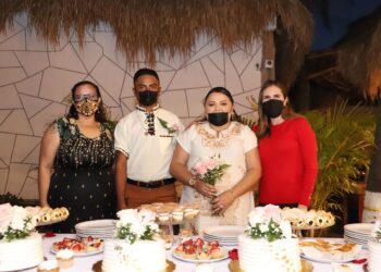 Invita Atenea Gómez a parejas de Isla Mujeres a sumarse a Programa de Bodas Colectivas