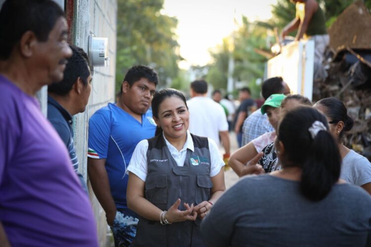 Blanca Merari encabeza jornada de descacharrización en colonias de Puerto Morelos