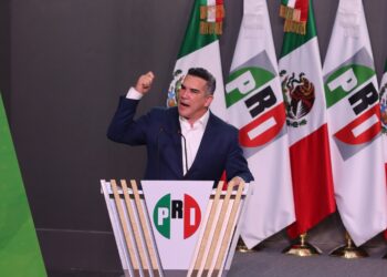 Frente a un gobierno autoritario se requiere un organismo electoral fuerte: Alejandro Moreno