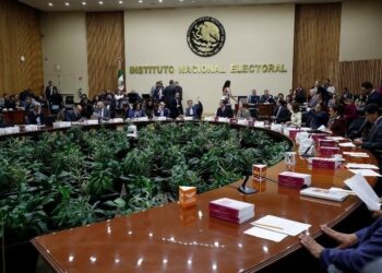 Busca el INE combatir el denominado Plan B electoral