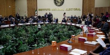 Busca el INE combatir el denominado Plan B electoral