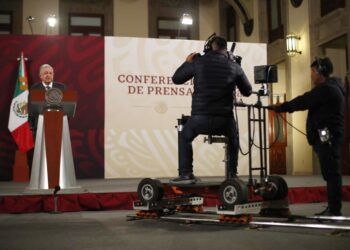 Planea AMLO para septiembre gira por Sudamérica