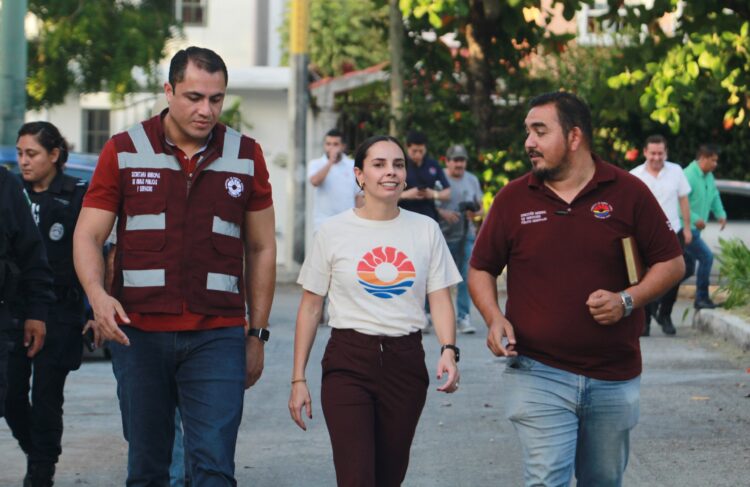 Ana Patricia Peralta constata brigadas de servicios públicos en la Sm 50