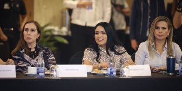 Asiste Blanca Merari a reunión para internacionalización de municipios de Quintana Roo