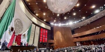 Incrementan en la Cámara de Diputados multa por insultos al presidente