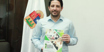 El diputado Renán Sánchez Tajonar presenta su primer informe de actividades legislativas