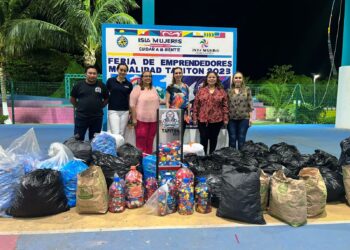 Abre Atenea Gómez espacios para la juventud isleña