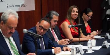 Expone Marybel Villegas ante candidatos a la COFECE problemática de navieras en Quintana Roo