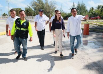 Impulsa Atenea Gómez mejores servicios públicos en la Zona Continental de Isla Mujeres