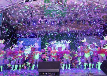Realizan espectacular tercera noche del Carnaval de Puerto Morelos 2023