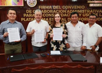 Firma Atenea Gómez convenio para garantizar certeza jurídica en patrimonio de isleños