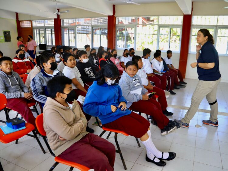 Impulsa Atenea Gómez empoderamiento de las mujeres y la igualdad de género