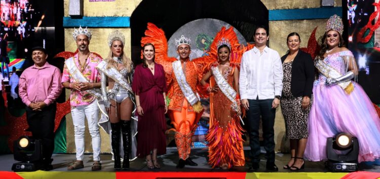 Viven en Isla Mujeres la tradición del Carnaval “Soy Caribe 2023” en “Gran Gala de Coronación”