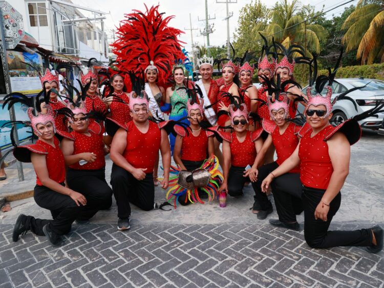 Genera desfile de Carnaval "Soy Caribe 2023" prosperidad en Isla Mujeres