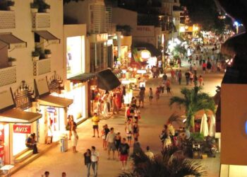 El crimen organizado en la Quinta Avenida de Playa del Carmen