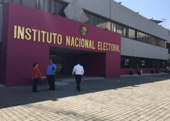 INE rechaza retirar mensajes relacionados con supuestos actos anticipados de campaña