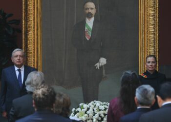 AMLO encabeza conmemoración del 110 aniversario luctuoso de Madero y Pino Suárez