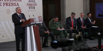 Debe atenderse el consumo de drogas para serenar al país: AMLO