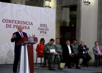 El presidente Andrés Manuel López Obrador sostendrá una conversación telefónica con el propietario de la empresa Tesla, Elon Musk