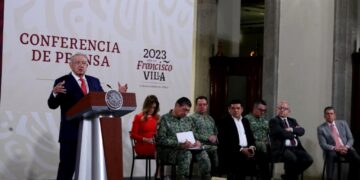 El presidente Andrés Manuel López Obrador sostendrá una conversación telefónica con el propietario de la empresa Tesla, Elon Musk