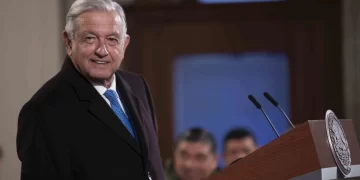 AMLO descarta suspensión definitiva de obras del tramo 5 del Tren Maya