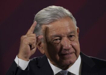 Se ha avanzado en ordenamiento de la producción privada de energía: AMLO