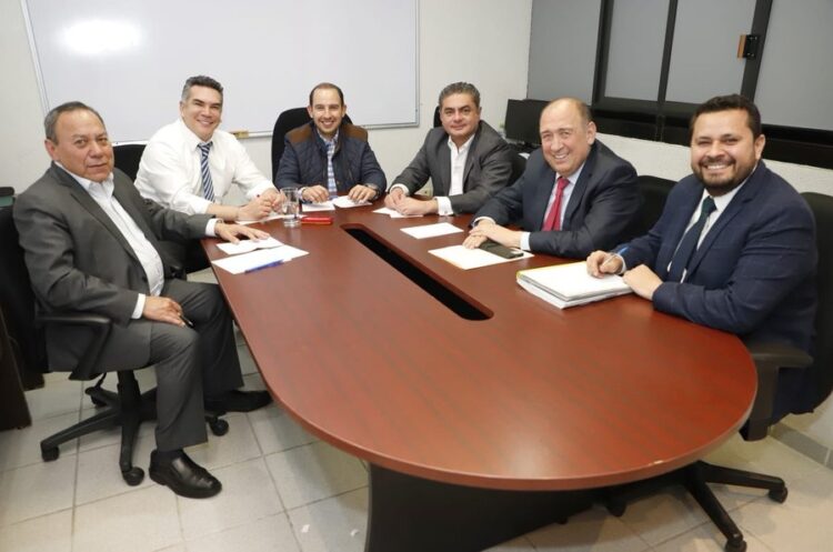 Ratifica Va por México su unidad sin cambiar proceso de selección