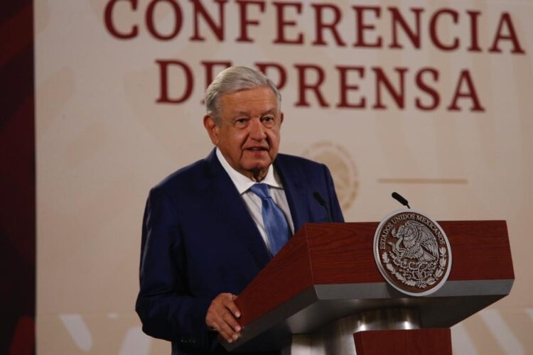 Mi gobierno continuará apoyando a todas las mujeres: AMLO