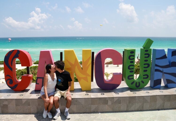 Reforzará gobierno de Ana Paty Peralta promoción de turismo de romance