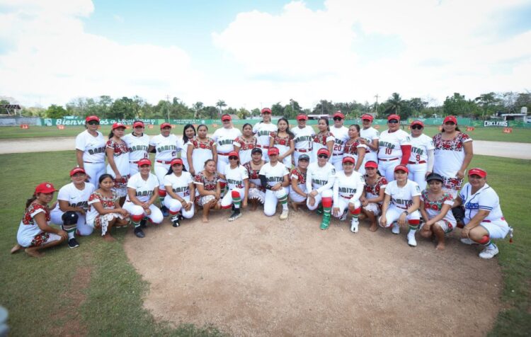 Comunidad de Leona Vicario vive fiesta deportiva con encuentro de Softbol