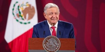Celebra AMLO desenlace de la selección de consejeros del INE a través de sorteo