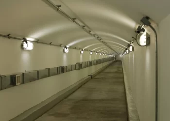 Búnker de García Luna, muestra de "excesos" y "prepotencia" del gobierno de Calderón: AMLO