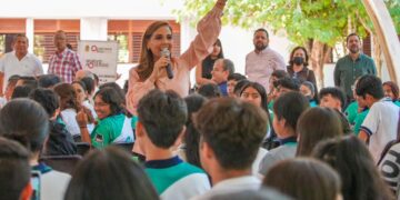Trabaja Mara Lezama por mejores condiciones para que la juventud se prepare mejor