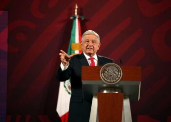AMLO propone que TFJA determine “juicios de lesividad” y “revocación”