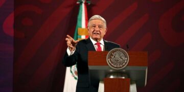 AMLO propone que TFJA determine “juicios de lesividad” y “revocación”