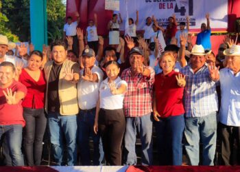 Se conforman en el Sur de Quintana Roo más Comités en Defensa de la 4T