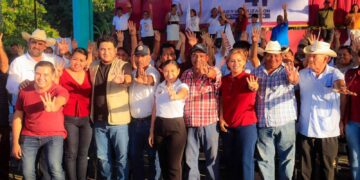 Se conforman en el Sur de Quintana Roo más Comités en Defensa de la 4T