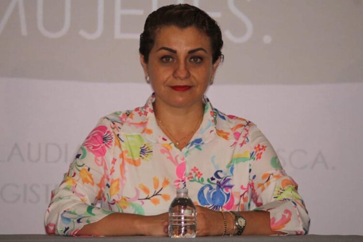 Concientizan a mujeres y niñas en Isla Mujeres sobre la importancia de prevenir la violencia